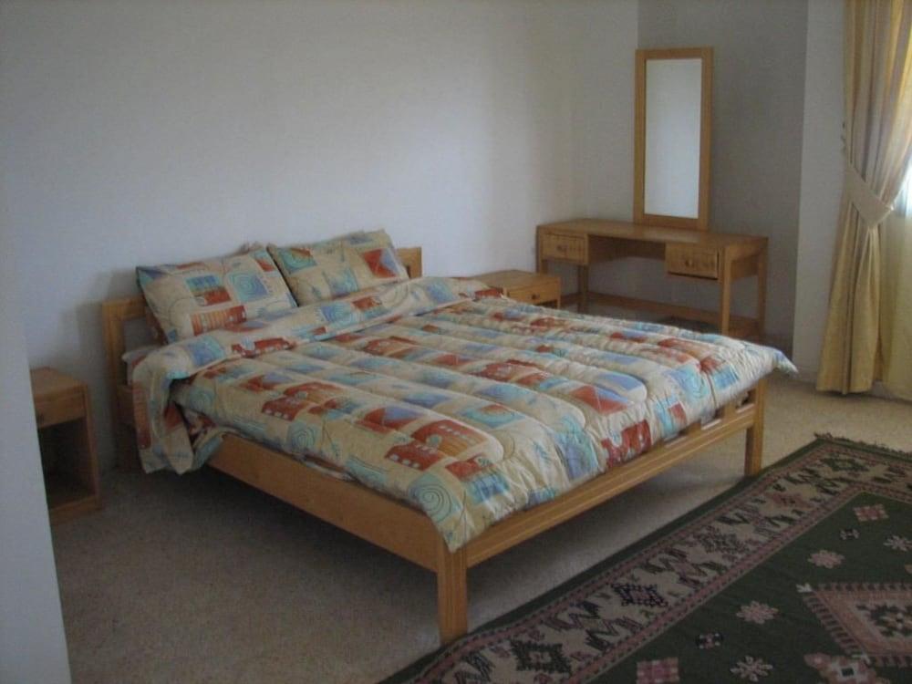 Dynasty Suite 알레이 외부 사진